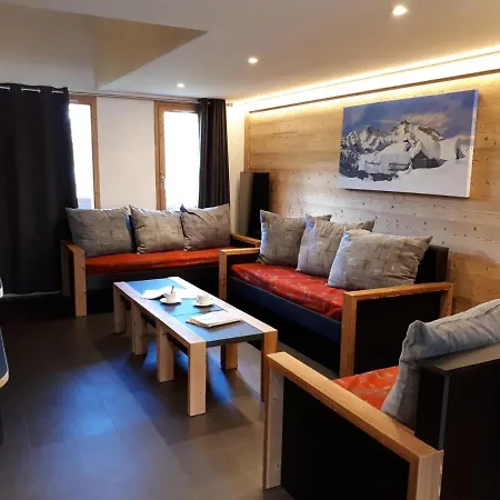 Apartment Duplex Renove 6 Pieces - Acces Skis Aux Pieds - Espace Bien-etre - Proche Commerces - Fr-1-181-2283 *